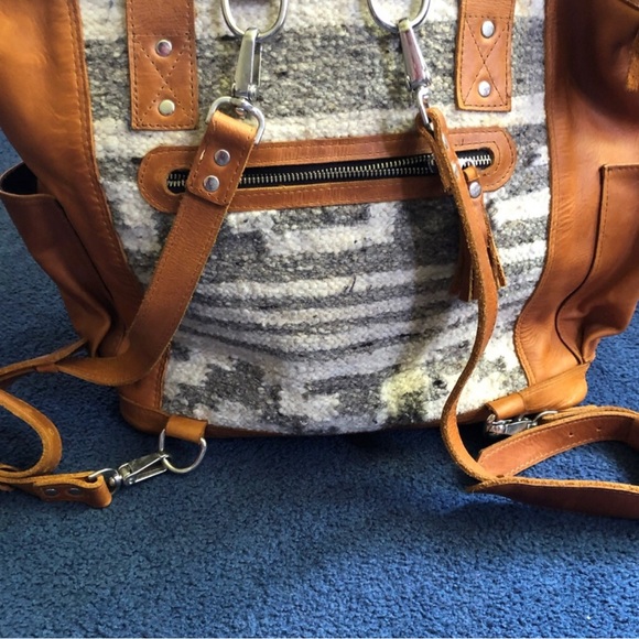 hasta la vista exports wool leather artisan convertible day bag - Picture 4 of 6